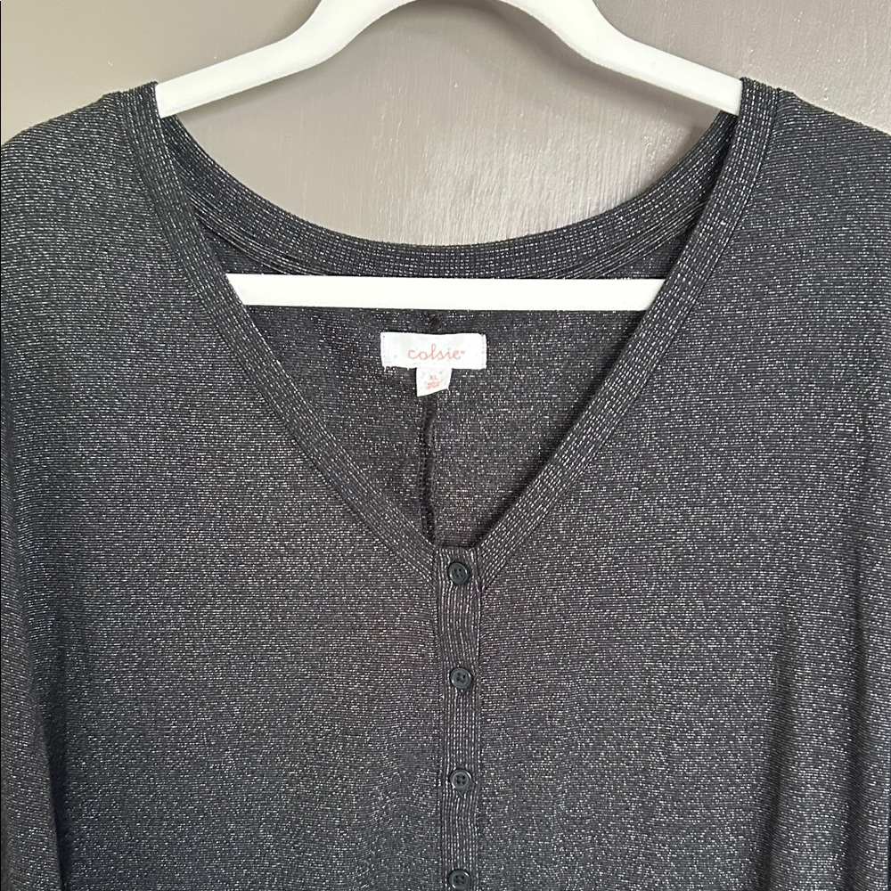 Colsie Black Shimmery V-Neck Pajama Romper XL - Picture 9 of 12